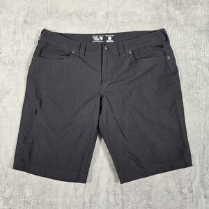 Mountain Hardwear Women's Black Shorts